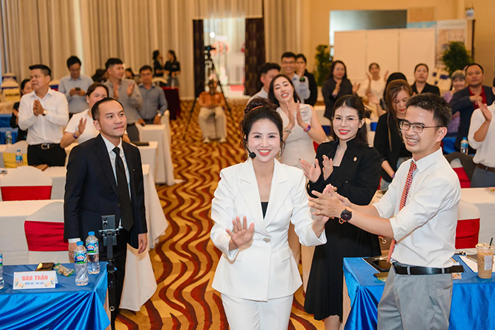 Chuyên gia đào tạo Yoga Voice Đỗ Thu Giang