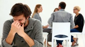 Nói chuyện ngắt ngữ, không lưu loát phải làm sao?