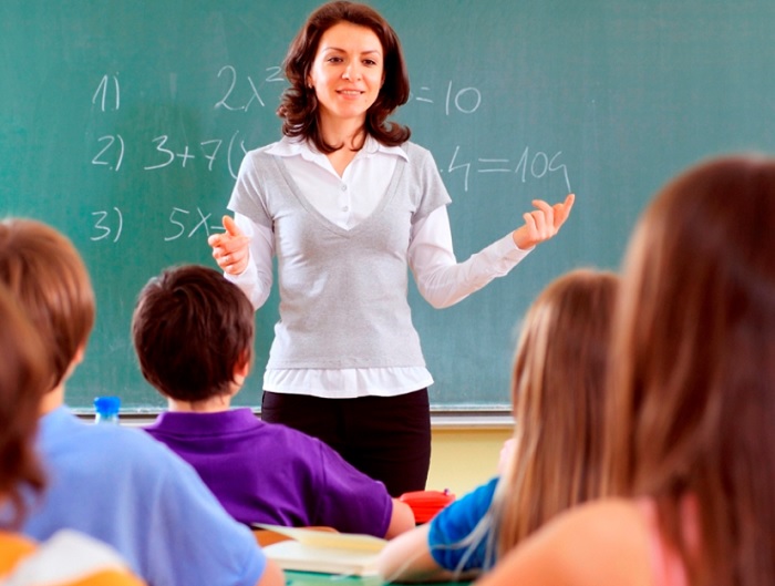 Nhiều giáo viên gặp phải các vấn đề về giọng nói khi nói quá lâu