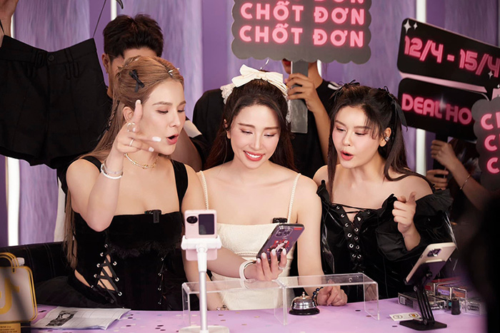 Khám phá lý do khiến giọng dễ khản khi livestream và cách phòng tránh hiệu quả.