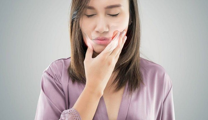Nói bị mỏi hàm là hiện tượng thường gặp 