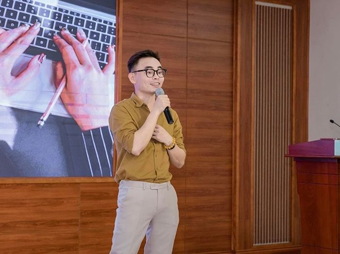 Giọng đều đều không biết nhấn nhá ảnh hưởng lớn đến khả năng giao tiếp và thuyết trình